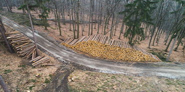 St. Louis Helicopter Log Transport